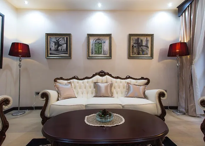 Pearl Apartments